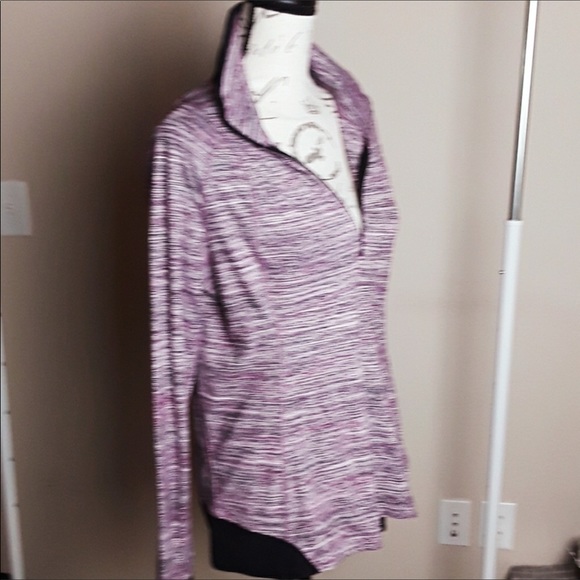 LULULEMON - Picture 2 of 8